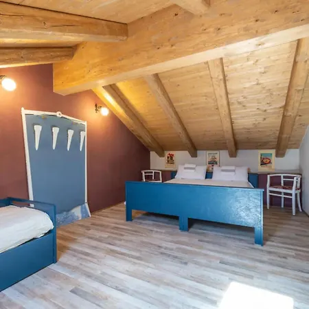 Helix 1912 Bed and Breakfast 4*