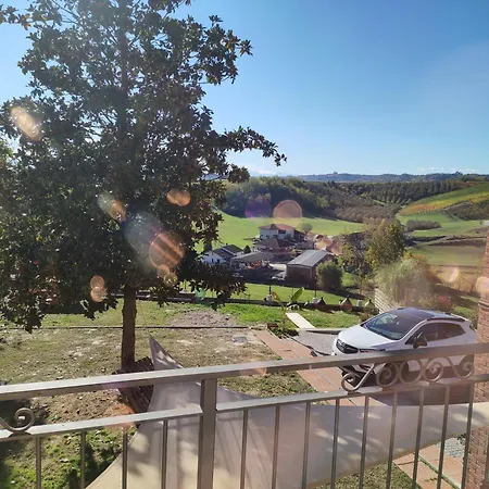 Helix 1912 Bed and Breakfast San Damiano dʼAsti