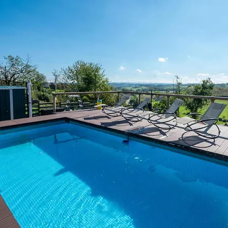 Helix 1912 לינה וארוחת בוקר San Damiano dʼAsti