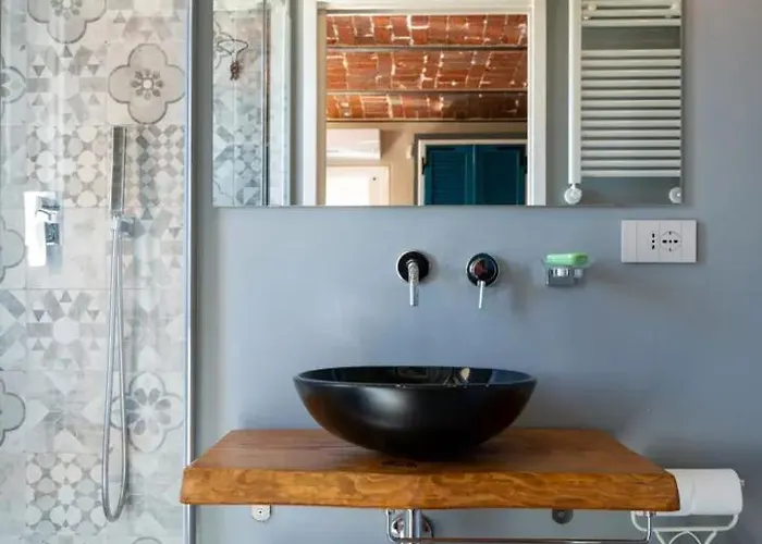 Helix 1912 Bed & Breakfast