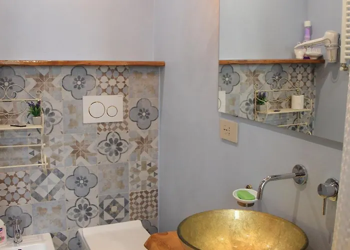 Bed & Breakfast Helix 1912 4*