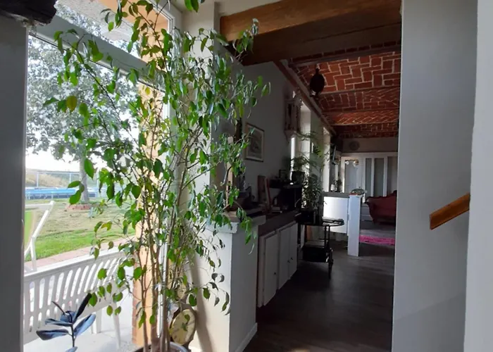 Helix 1912 Bed and Breakfast 4*